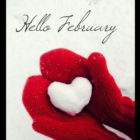 2/24 PLUS SIZE SHARE GROUP: CURVY CUTIES - Picture 2 of 3